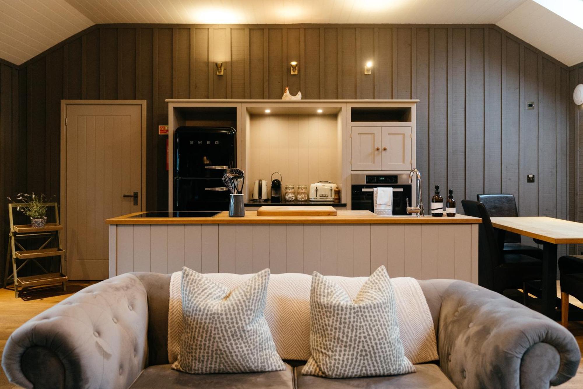 Retreat East Villa Ipswich Ngoại thất bức ảnh