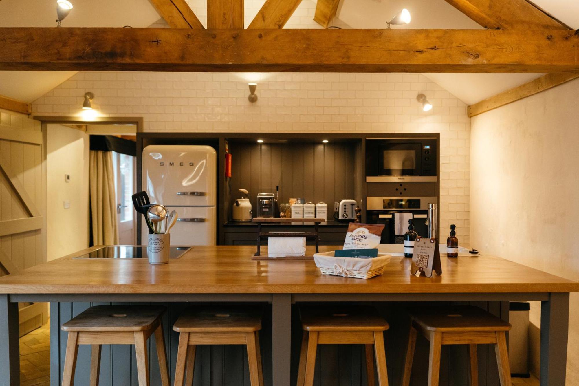 Retreat East Villa Ipswich Ngoại thất bức ảnh